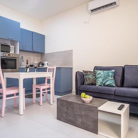 Port City Haifa - Luxury Apartments 50 Mtrs From The Beach Zewnętrze zdjęcie