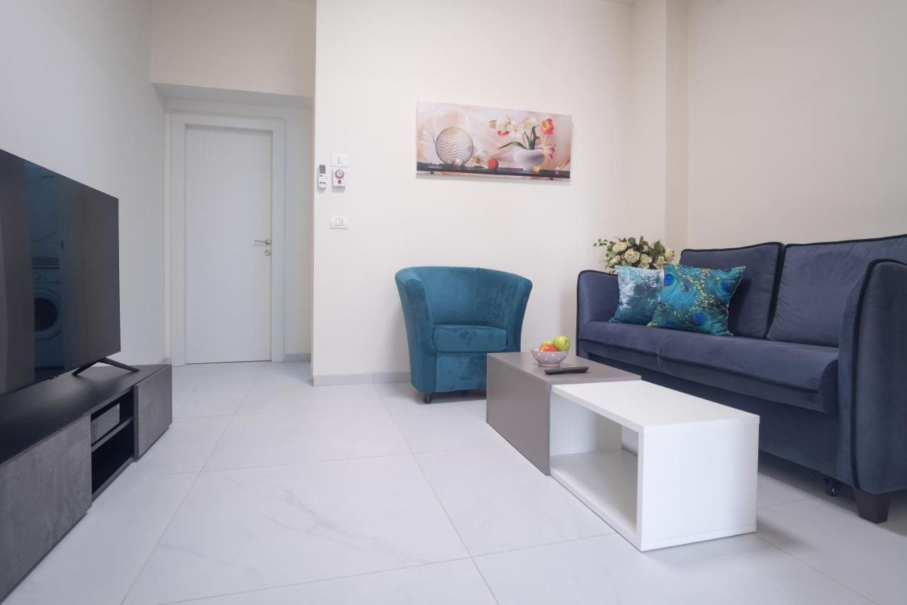 Port City Haifa - Luxury Apartments 50 Mtrs From The Beach Zewnętrze zdjęcie