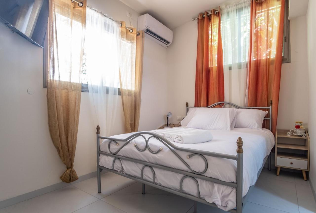 Port City Haifa - Luxury Apartments 50 Mtrs From The Beach Zewnętrze zdjęcie