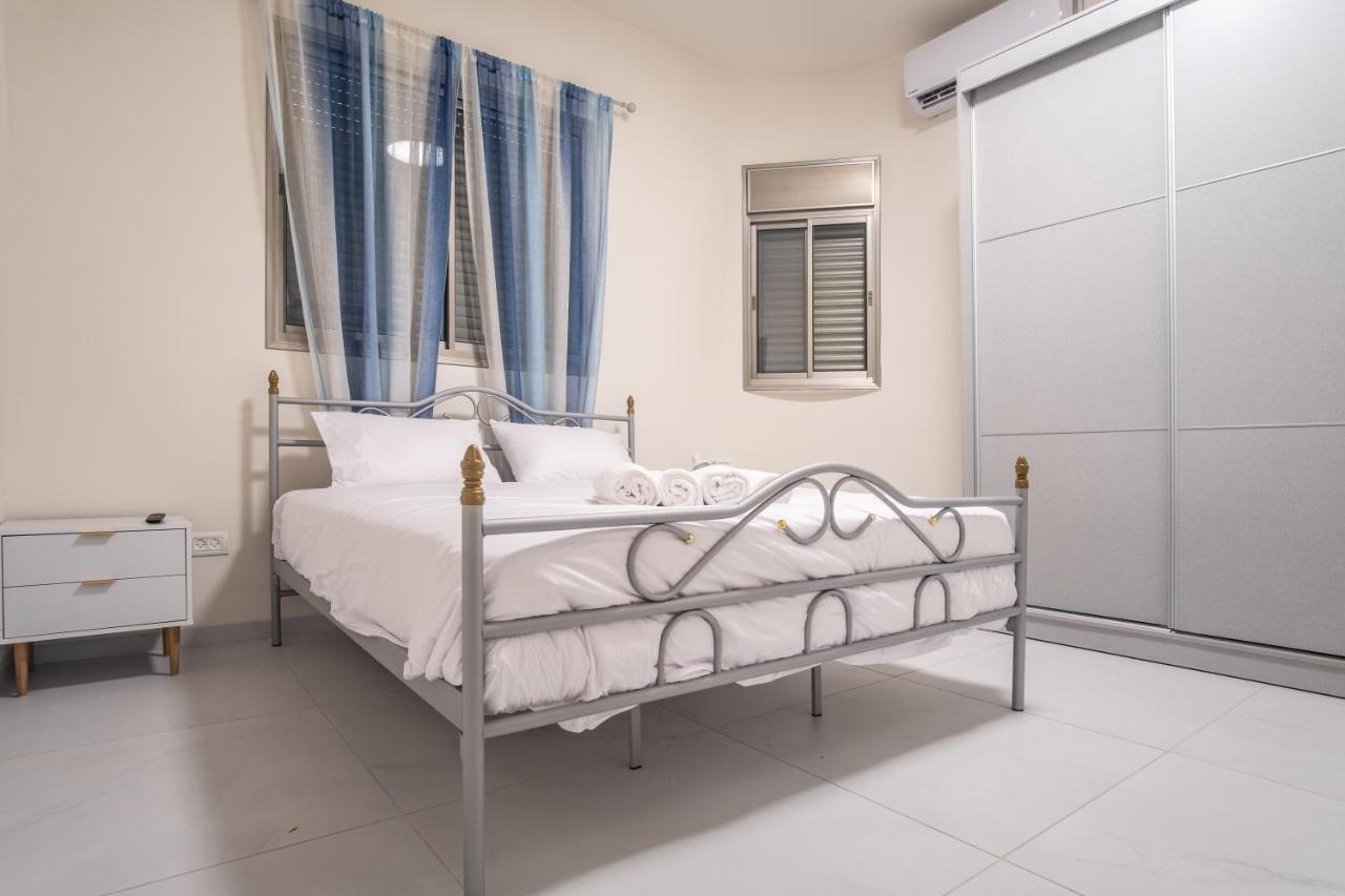 Port City Haifa - Luxury Apartments 50 Mtrs From The Beach Zewnętrze zdjęcie